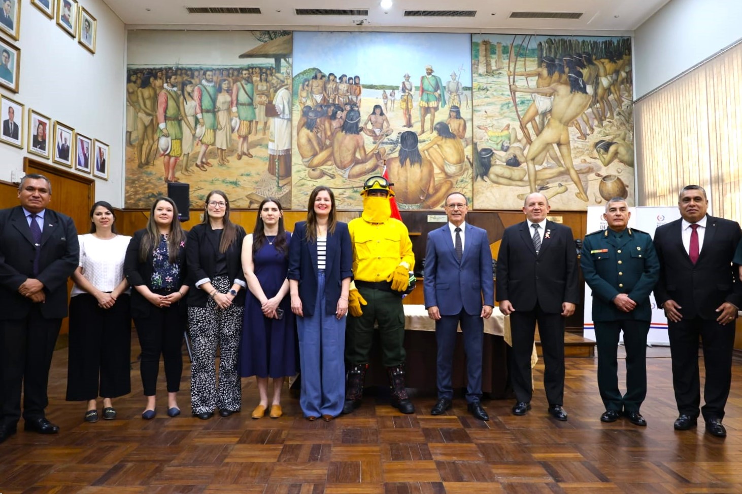 Firma de convenio entre INFONA y MDN